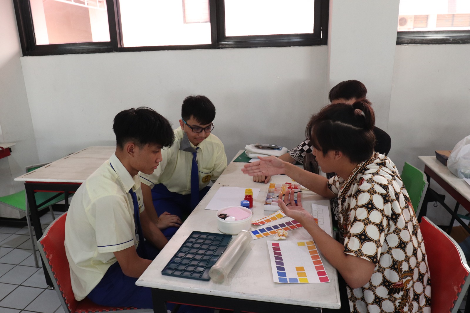 Kenali Dunia Kuliah: JAC School Kunjungi Ubaya Universitas Surabaya